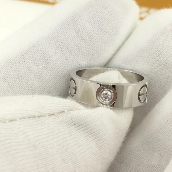 Cartier Love Ring, 1 diamonds