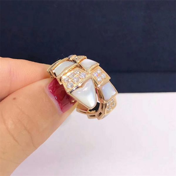 Bvlgari Serpenti one-coil ring in 18 kt rose gold, set with white mother of pearls elements and demi pavé diamonds