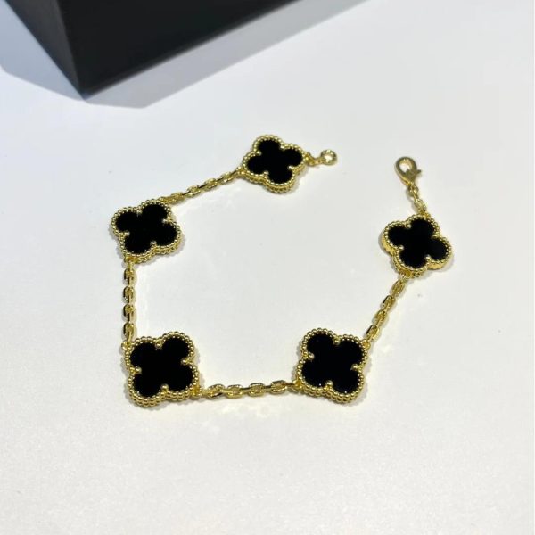 VCA-Vintage-Alhambra-Bracelet-Onyx