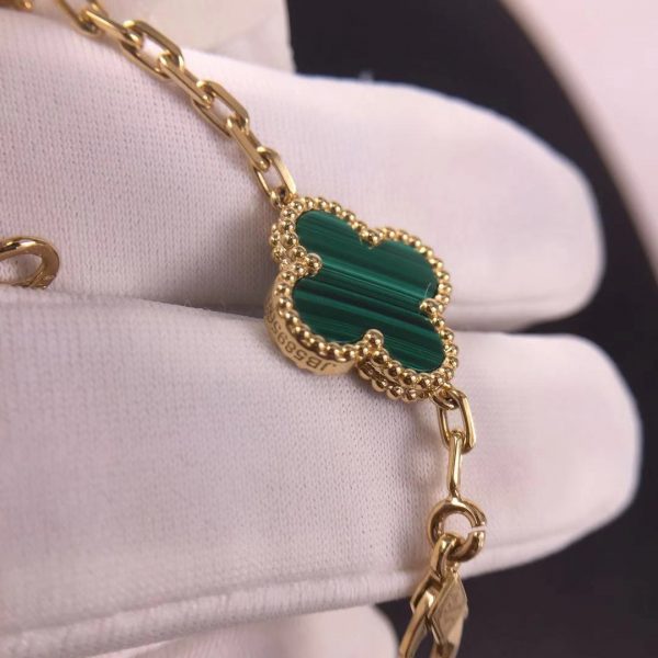 VCA Vintage Alhambra Bracelet, Yellow gold, Diamond, Malachite