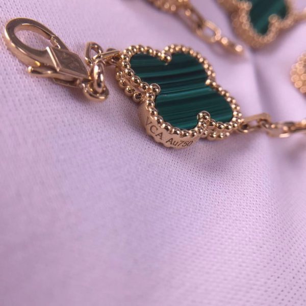 VCA Vintage Alhambra Bracelet, Yellow gold, Diamond, Malachite