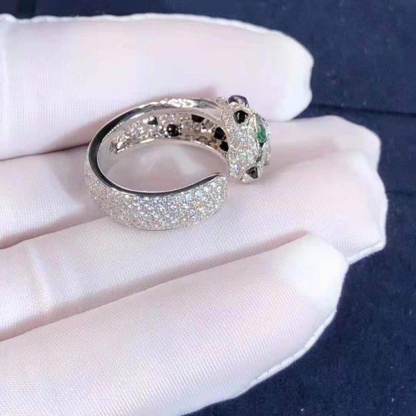 Cartier Panthère de Cartier ring, 18K white gold, onyx, set with 2 emeralds