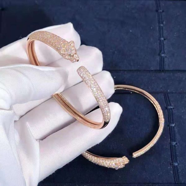 Pure 18k gold Panthère de Cartier bracelet, 18K Rose gold, onyx, emeralds, brilliant-cut diamonds