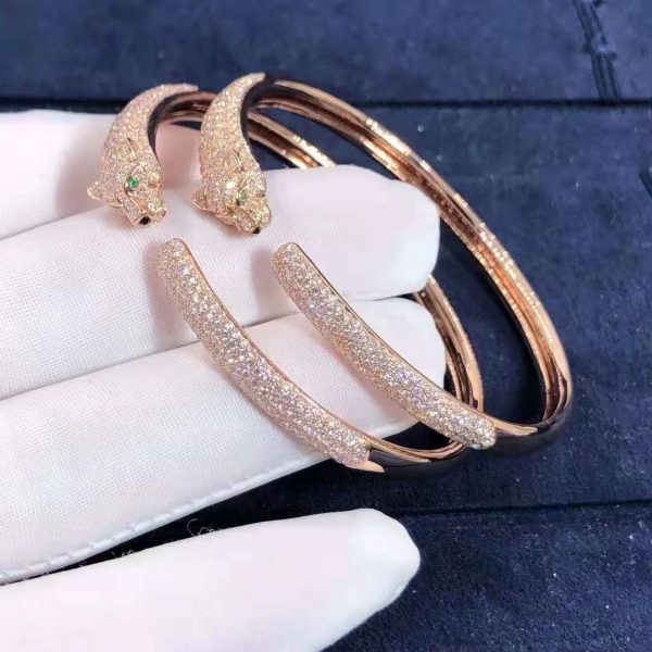 Pure 18k gold Panthère de Cartier bracelet, 18K Rose gold, onyx, emeralds, brilliant-cut diamonds