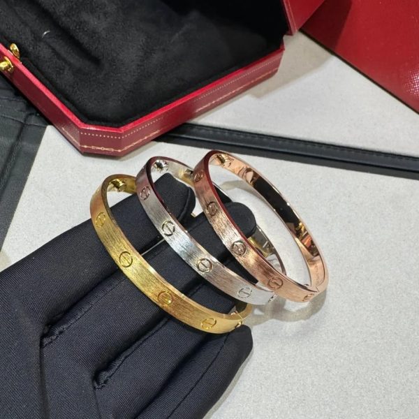 Iconic 18K Gold Cartier Love Bracelet Brushed Classic Model